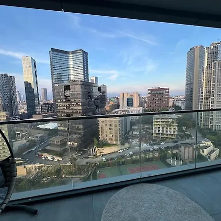 Apartamento Cozy Luxury In Sinpas Queen