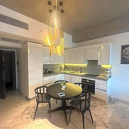 Cozy Luxury In Sinpas Queen Lejlighed *