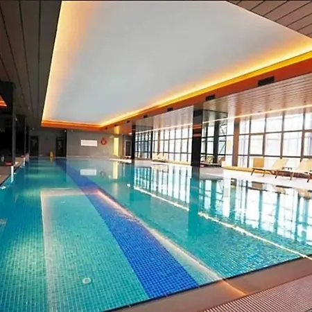 Cozy Luxury In Sinpas Queen Lejlighed